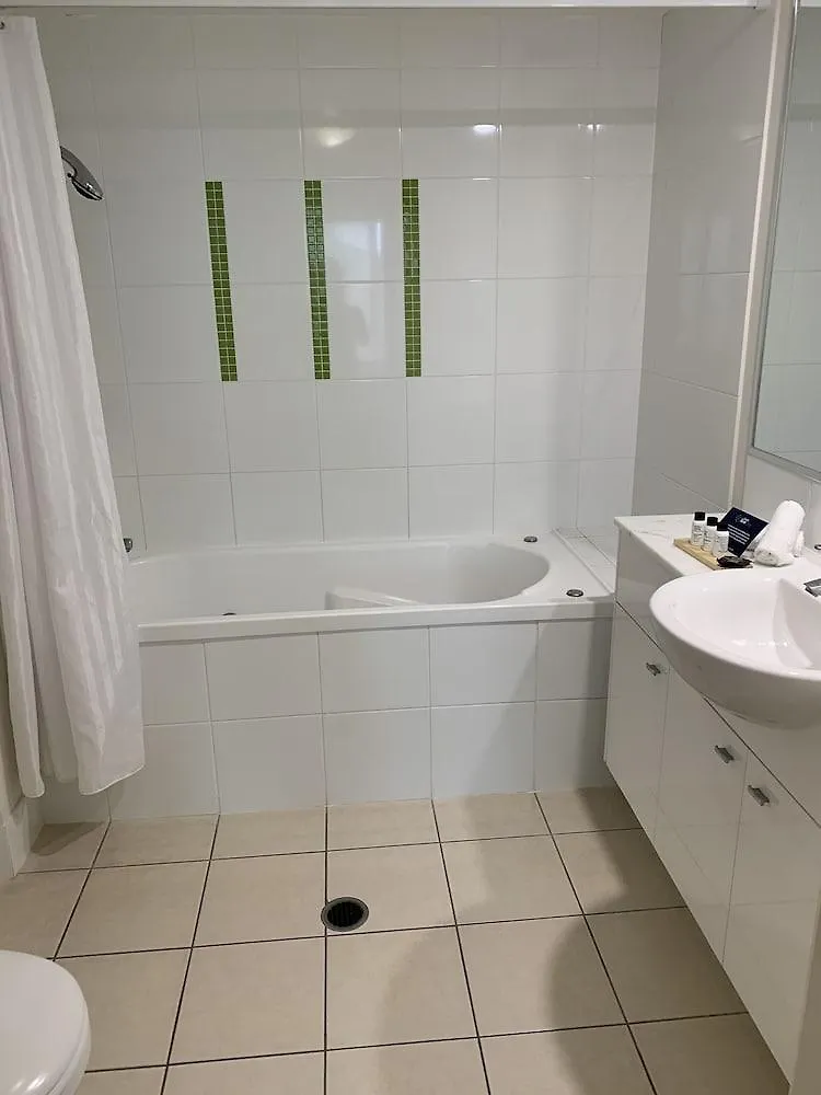 Aparthotel Oaks Sunshine Coast Seaforth Resort Alexandra Headland