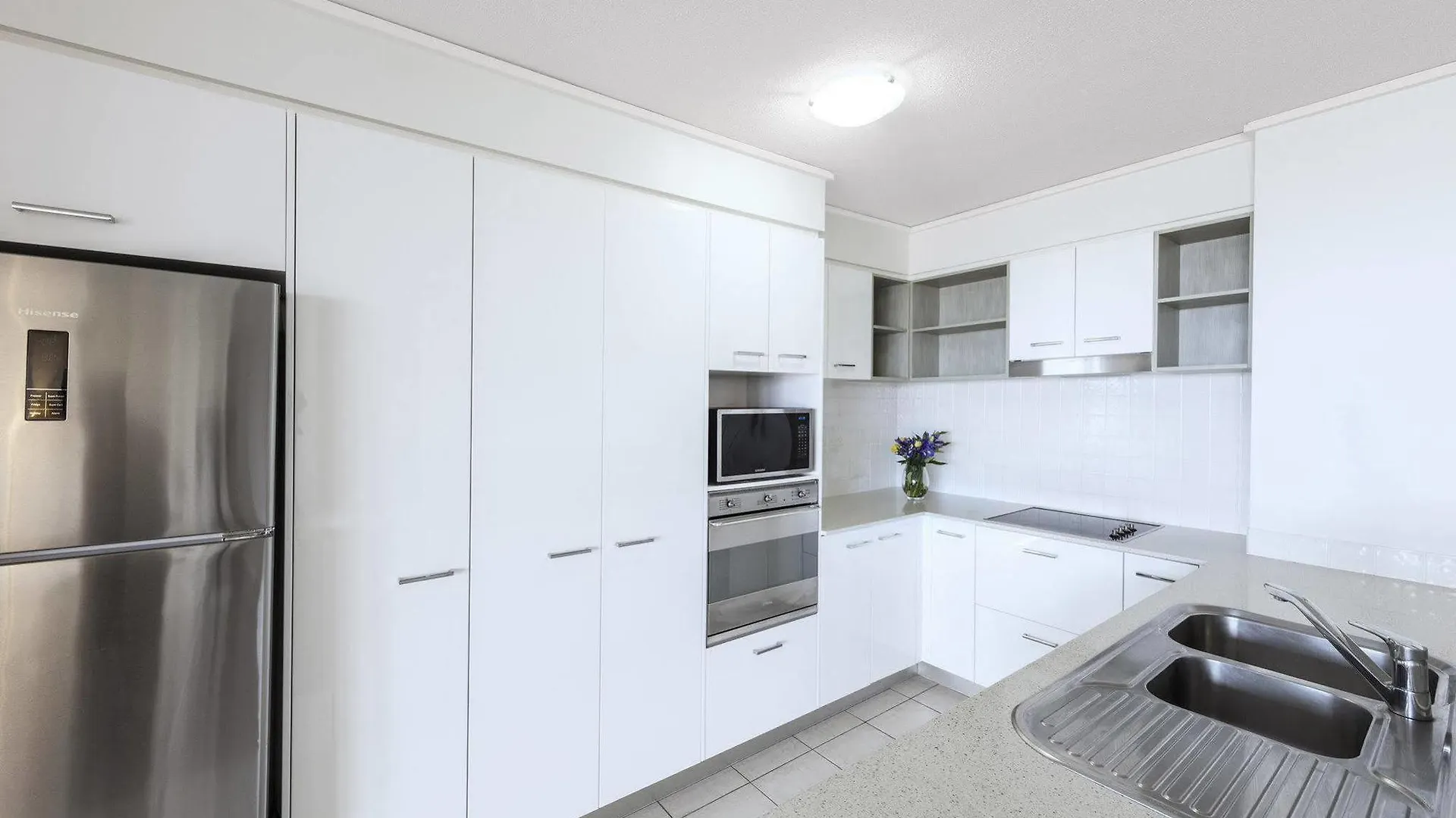 **** Aparthotel Oaks Sunshine Coast Seaforth Resort Alexandra Headland Australia